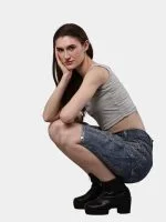 Levi’s Silver Foil Jorts - Image 9
